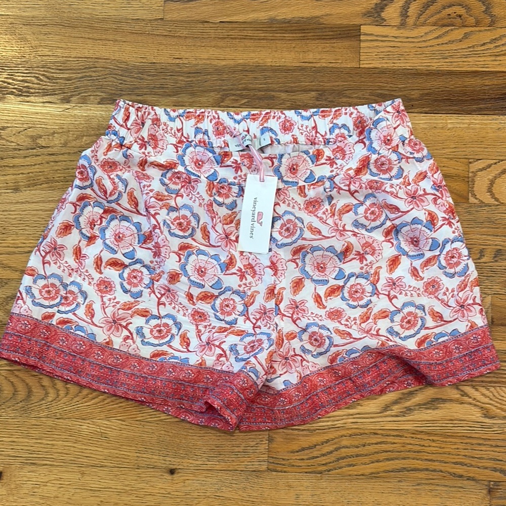 Super Cozy soft lightweight Vineyard Vines womens shorts size S